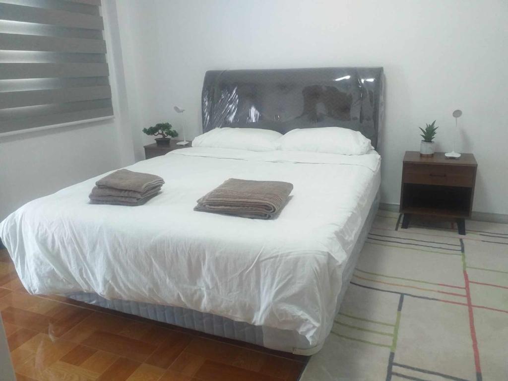 Exclusive Villa near Airport, Divine Mercy and Cagayan de oro with pool - Housity