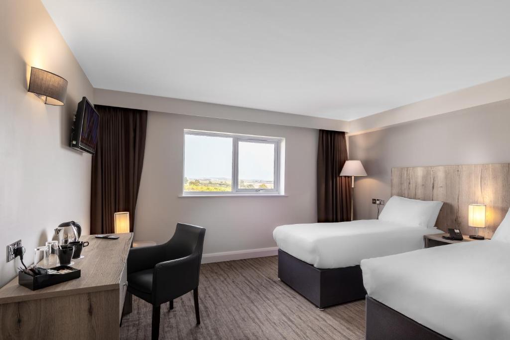 The Stones Hotel - Twin Room