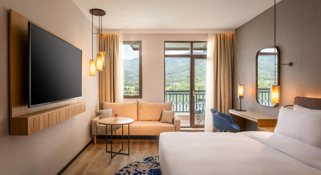 Postel nebo postele na pokoji v ubytování Hyatt Regency Pravets Resort