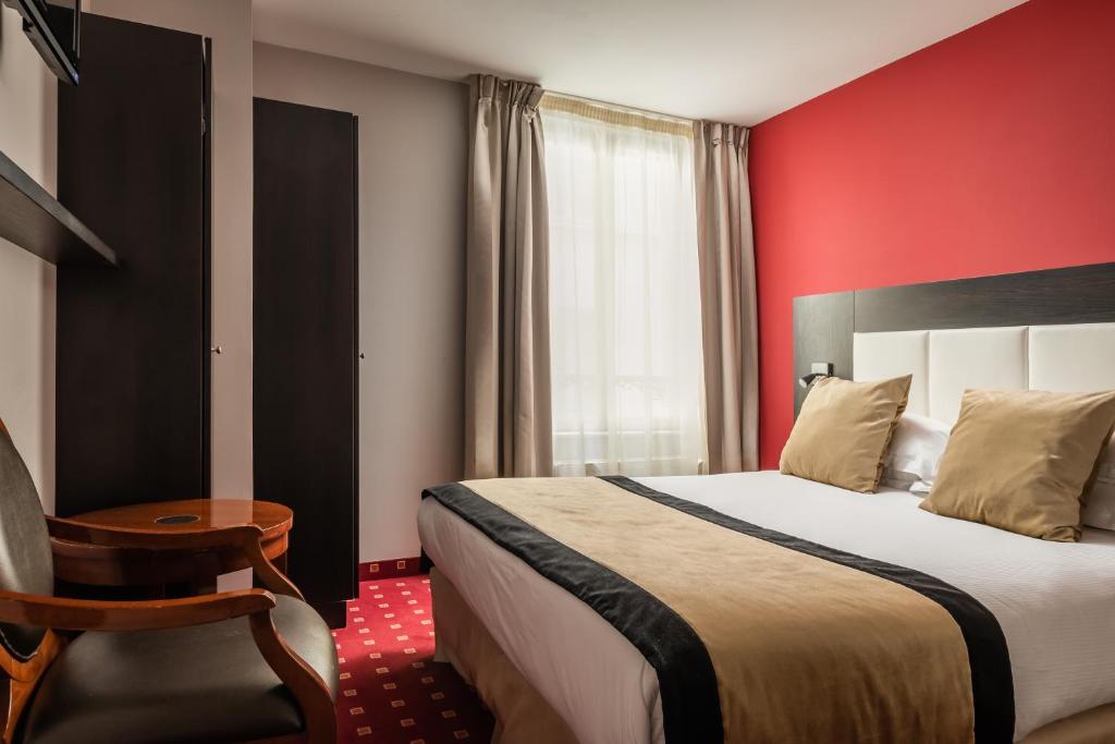 Hôtel des Deux Avenues - Resim 26