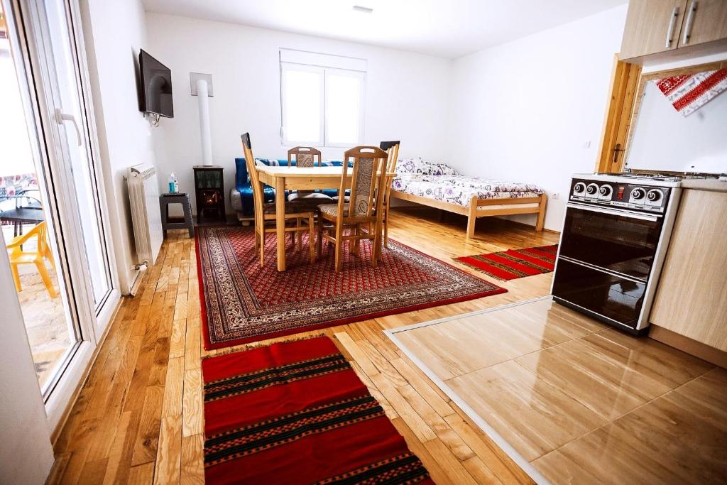 Cucina o angolo cottura di Aronija Zlatar