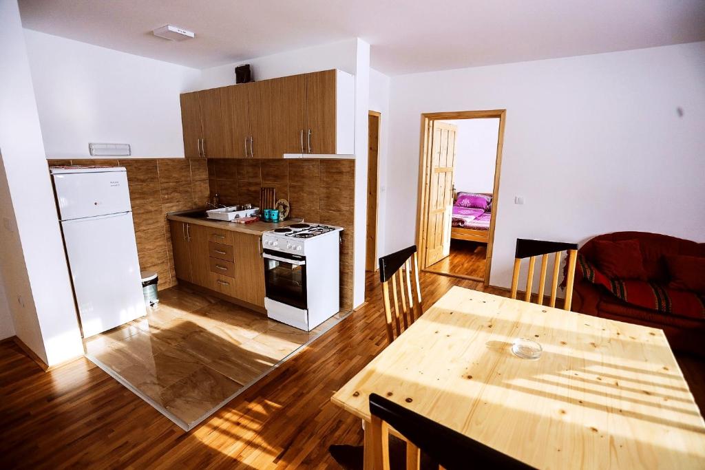 Cucina o angolo cottura di Aronija Zlatar