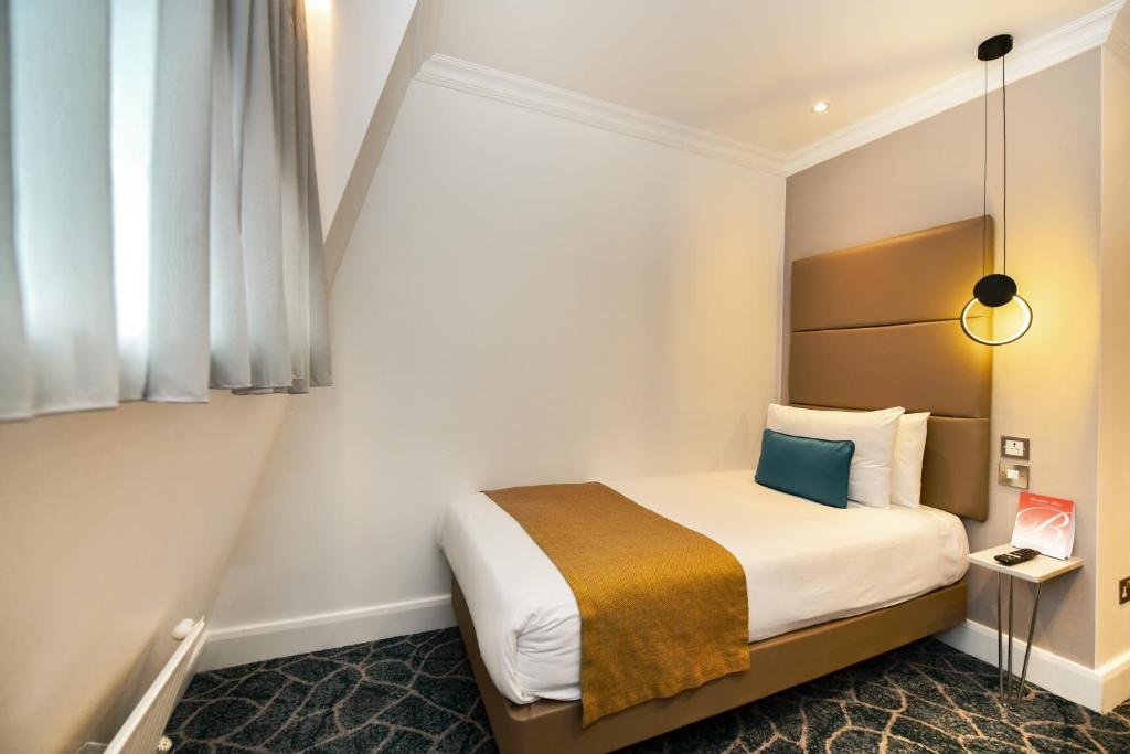 Queens Park Premier London Hyde Park - Resim 11