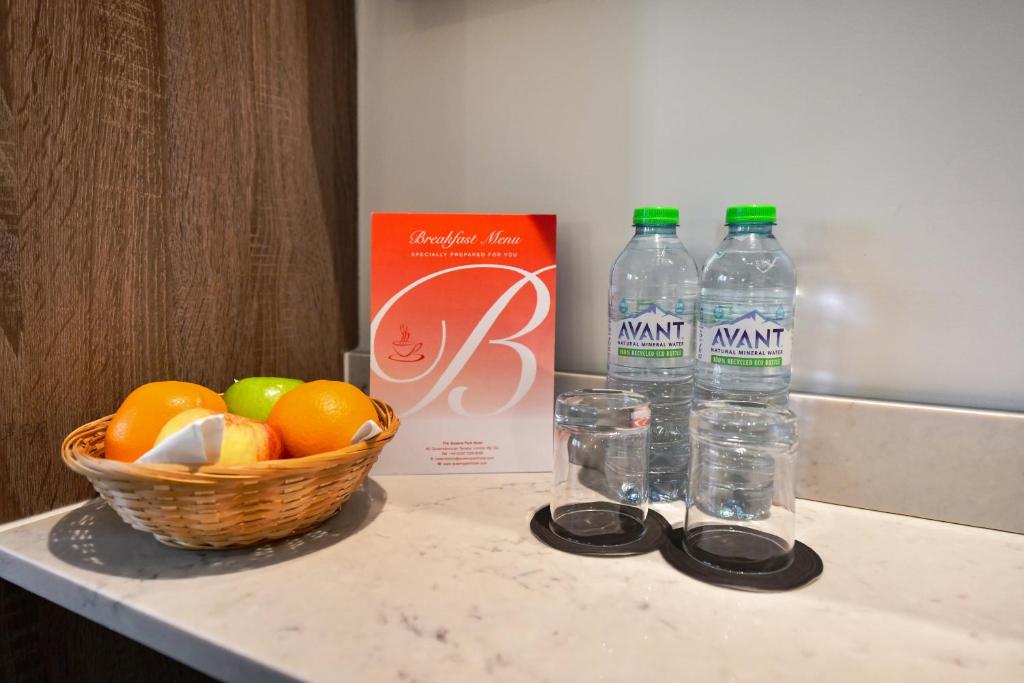 Queens Park Premier London Hyde Park - Resim 22