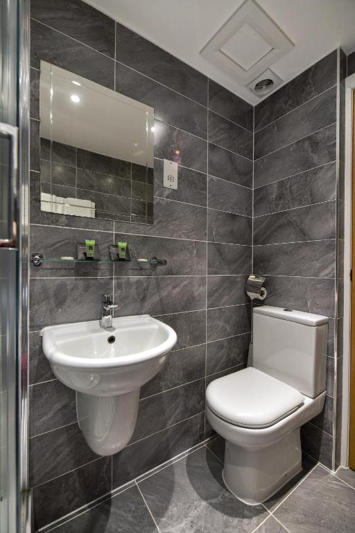 Queens Park Premier London Hyde Park - Resim 37