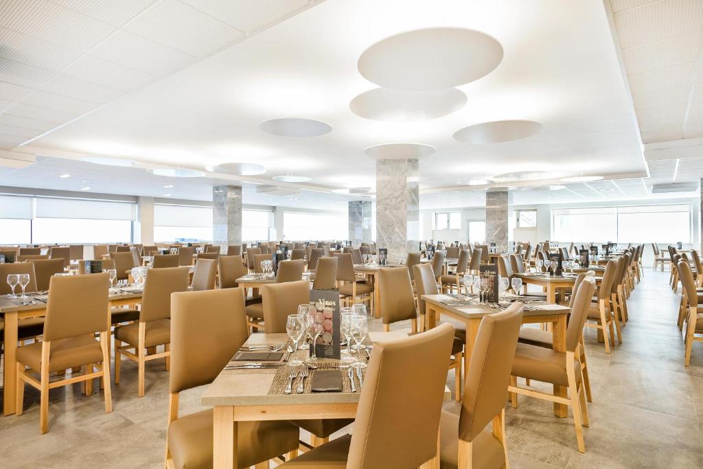 Restaurace v ubytování Hotel Best San Diego