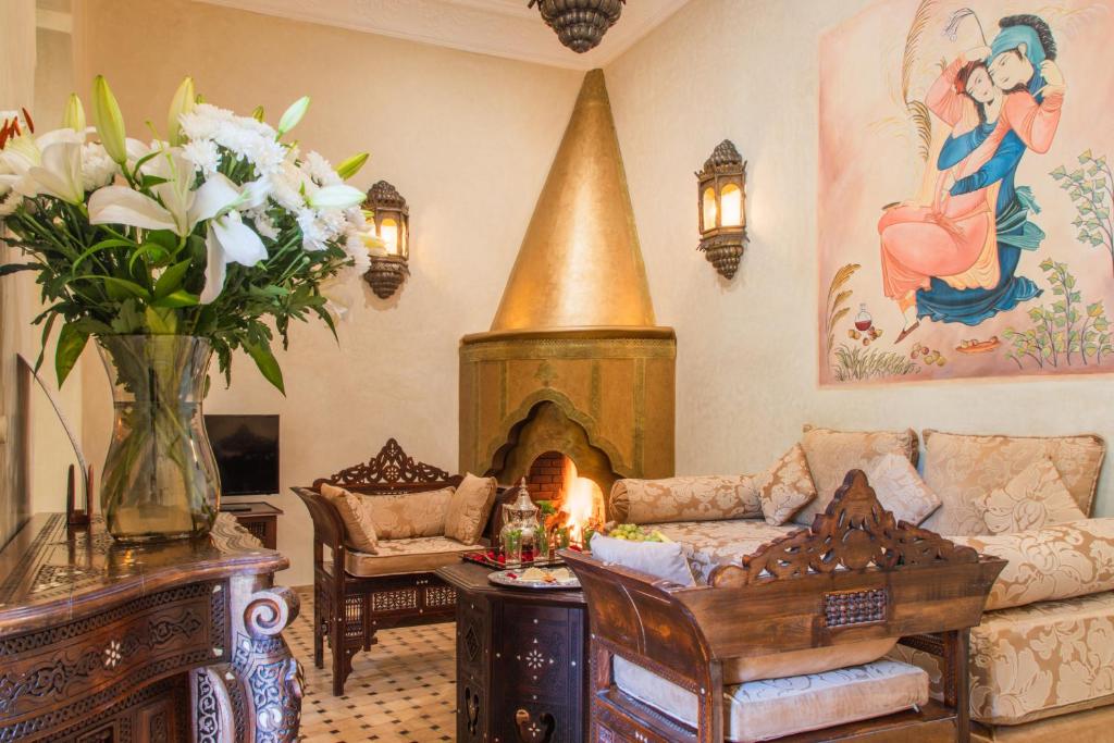 Posezení v ubytování Demeures d'Orient Riad & Spa