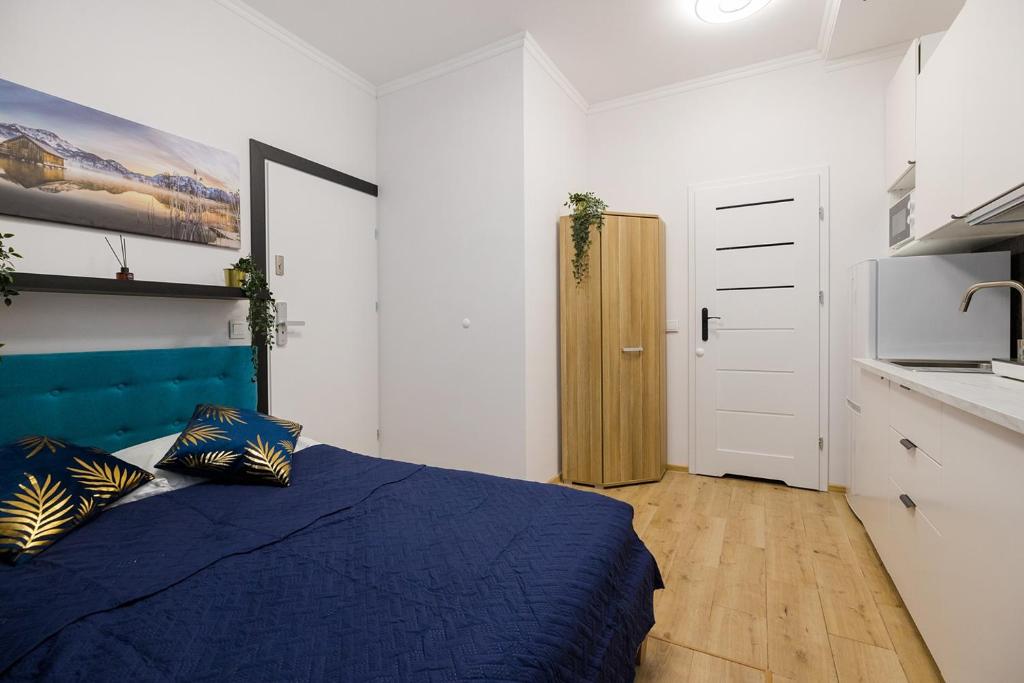 Fotografia z galérie ubytovania Stadion Narodowy Warszawa UNIT ApartmentMini noclegi Super lokalizacja przy Metro MiniStudio with private banthroom vo Varšave