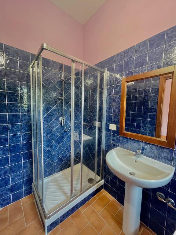 Łazienka w obiekcie Agriturismo Piano di Andrea