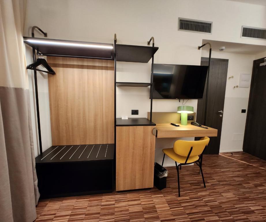 Bleis Hotel - Resim 35