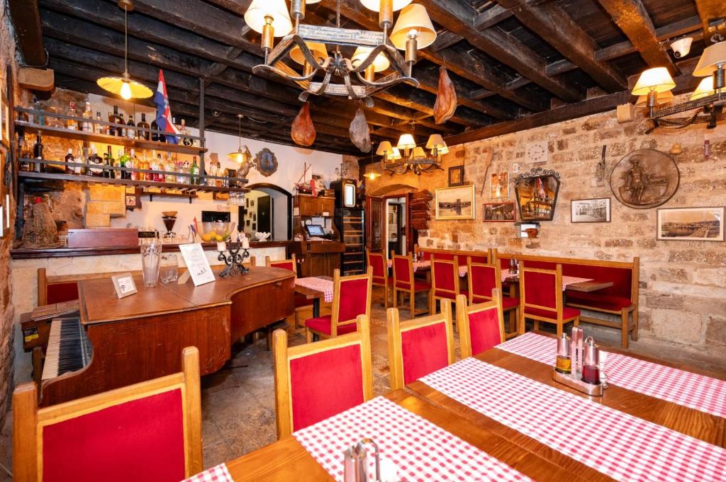 Restaurace v ubytování Heritage Hotel Tragos