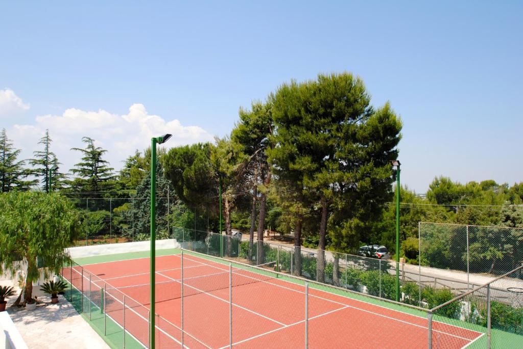 Tenis a/nebo squash v ubytování B&B Puglia Vista Mare nebo okolí