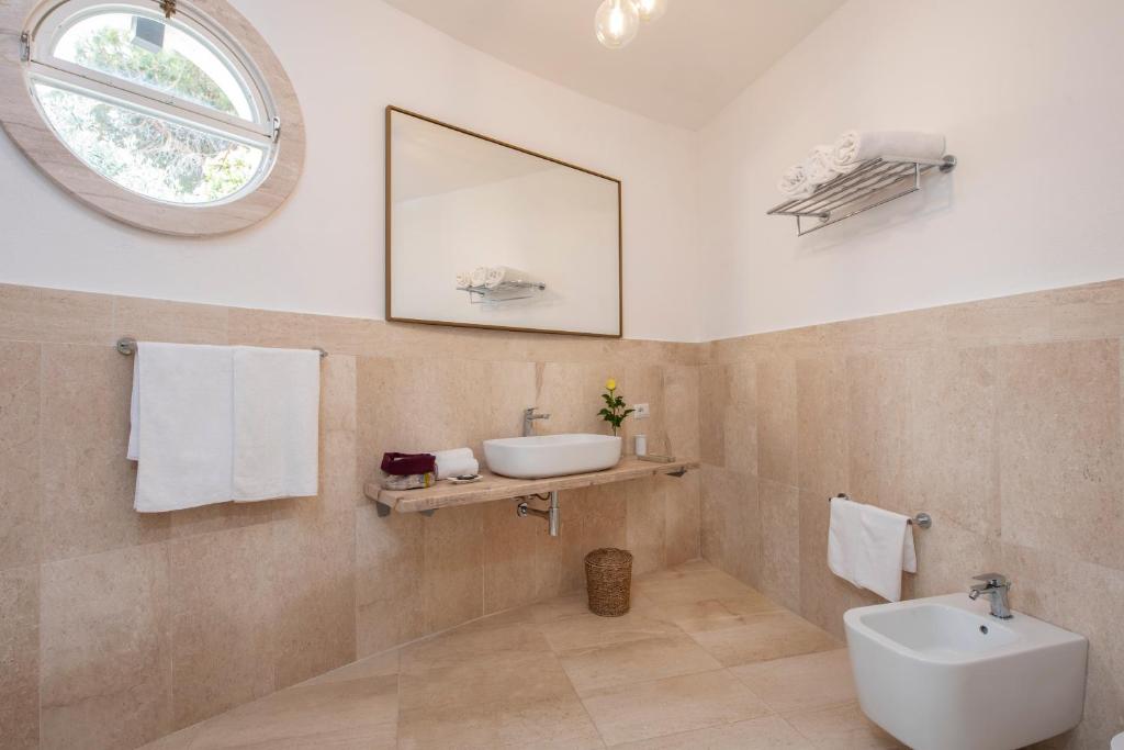 Villa Escargot Luxury in Costa Rei Beach - Room King Con Vista De Jardín