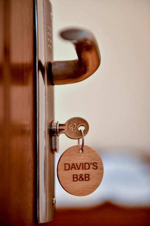 Certifikát, hodnocení, plakát nebo jiný dokument vystavený v ubytování Guest House David's B&B