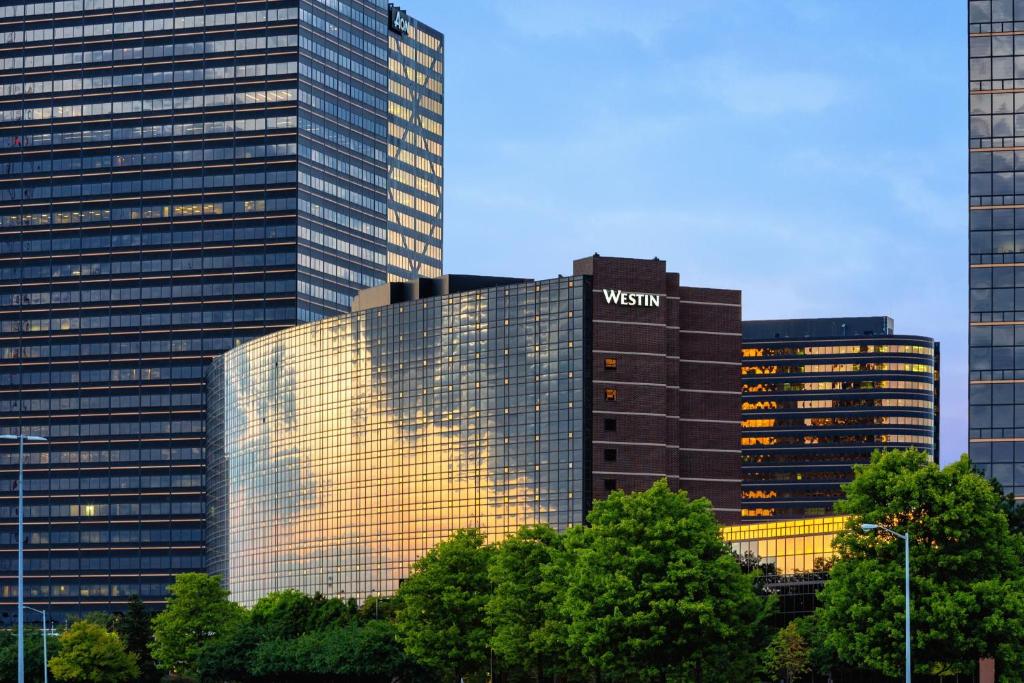 The Westin Southfield Detroit - Housity