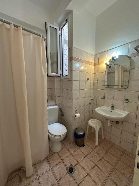Koupelna v ubytování Hotel Galini