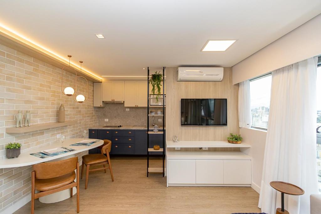 7th Avenue Residence - Estudio