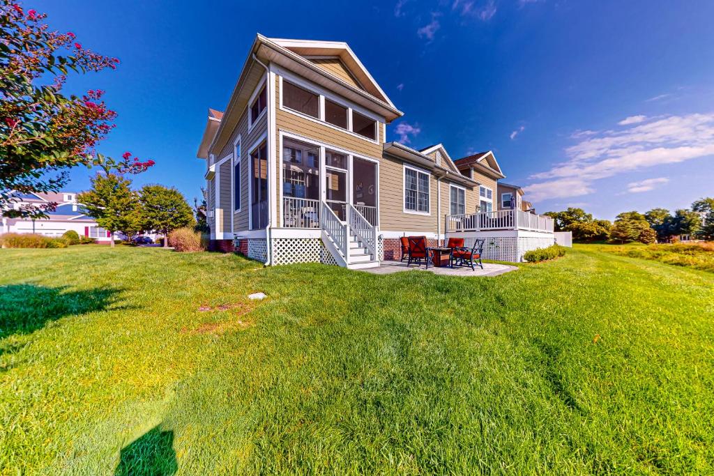 Bayside Resort 36306 Sunflower Boulevard, Selbyville (updated