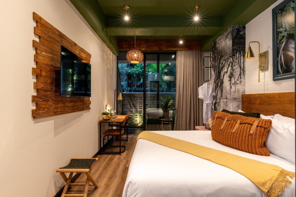 Postel nebo postele na pokoji v ubytování Celestino Boutique Hotel & Spa
