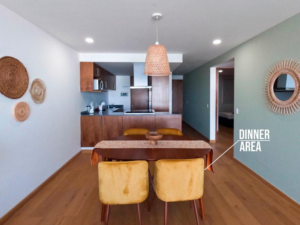 رزرو هتل، مناظر شگفت انگیز شهر Condesa Roma By Bamboo Skylife | 09197245267