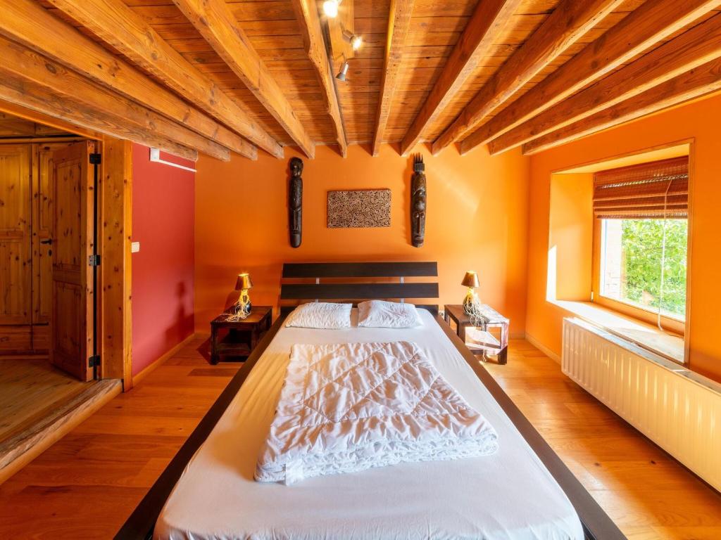 Postel nebo postele na pokoji v ubytování Holiday home situated in a rural setting