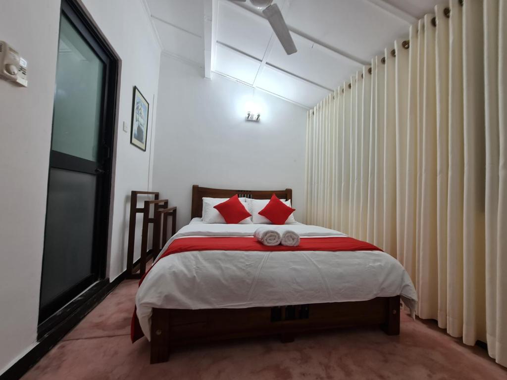 Hello Kandy Homestay - 1