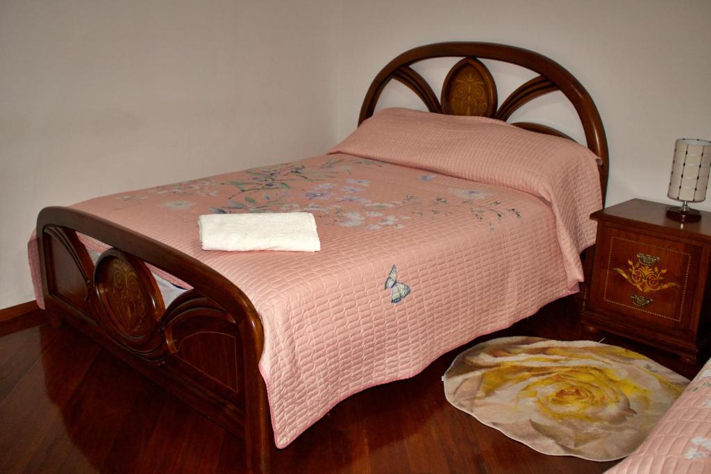 Postel nebo postele na pokoji v ubytování Chaska Hotel