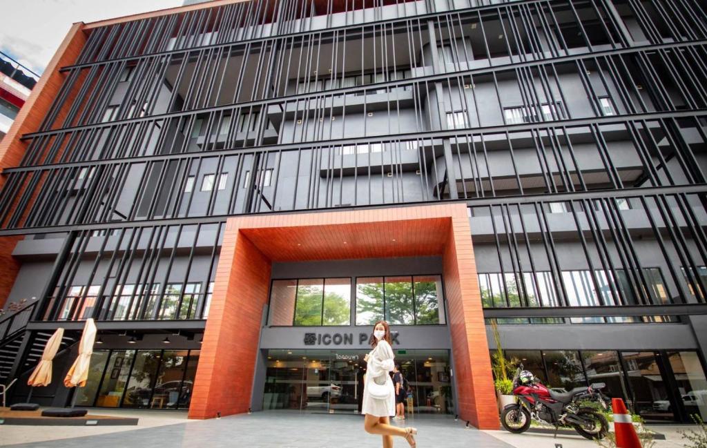 Гости Icon Park Hotel, Chiang Mai- SHA Extra Plus