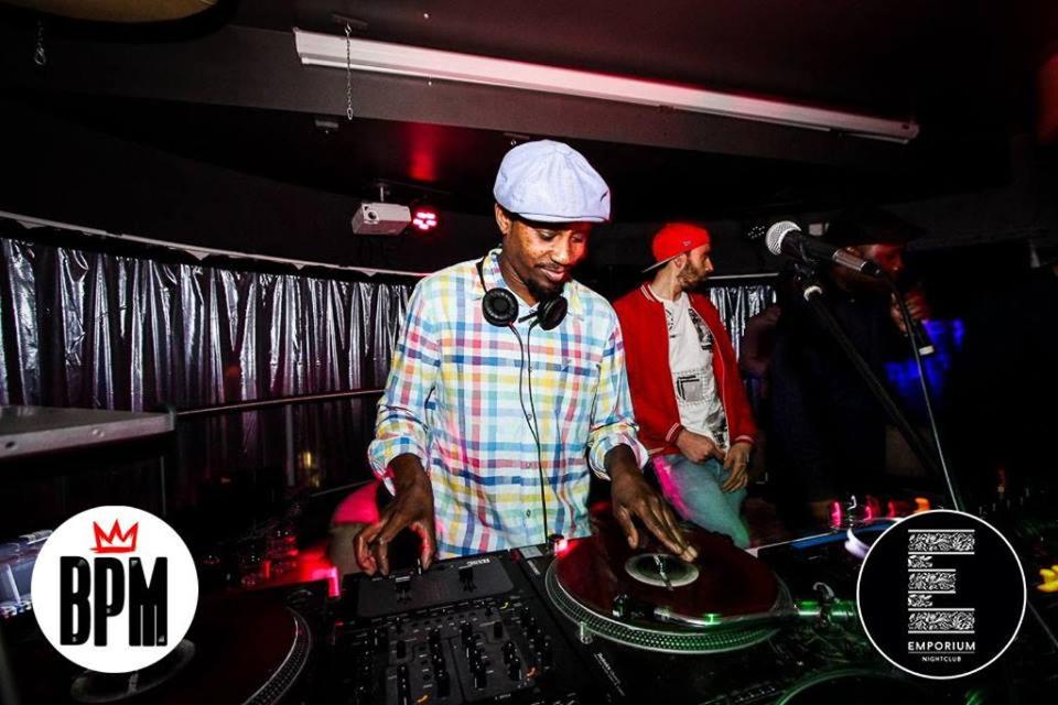 The Mad Hatter's Guestrooms - Resim 24