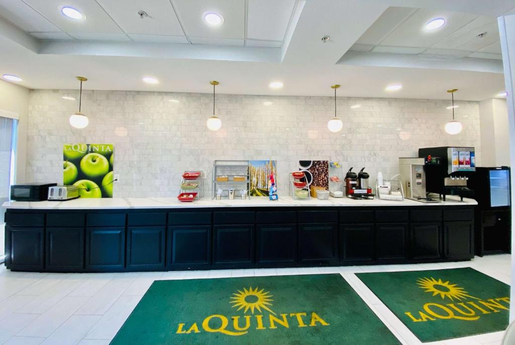 Certifikát, hodnocení, plakát nebo jiný dokument vystavený v ubytování La Quinta by Wyndham Mt. Laurel - Philadelphia