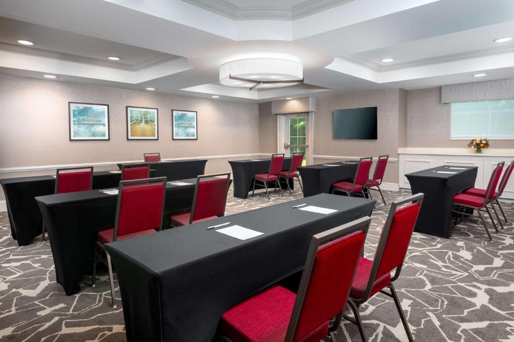 Hampton Inn Boston Bedford Burlington photo