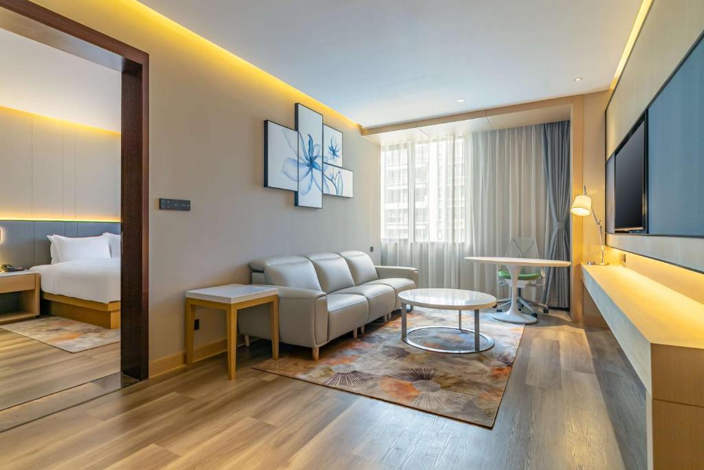 Hilton Garden Inn Foshan - One-Bedroom King Suite
