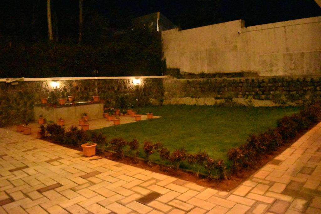 Zahrada ubytování Hotel NT Grand Yercaud