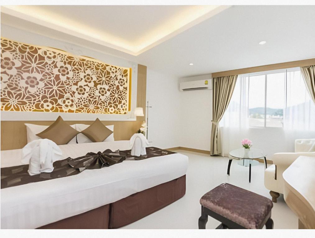 Lucky Sun Patong - Resim 13