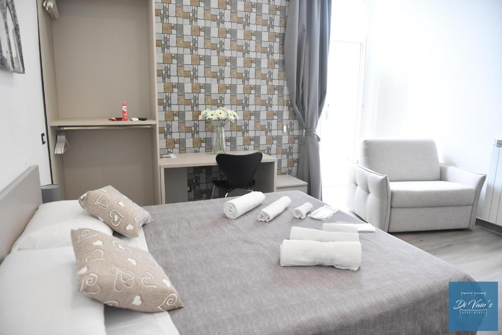 Di Vaio s Apartments adiacente metro Rione Alto - 13