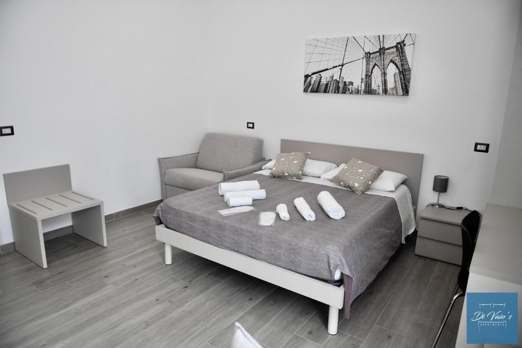 Di Vaio s Apartments adiacente metro Rione Alto - 12