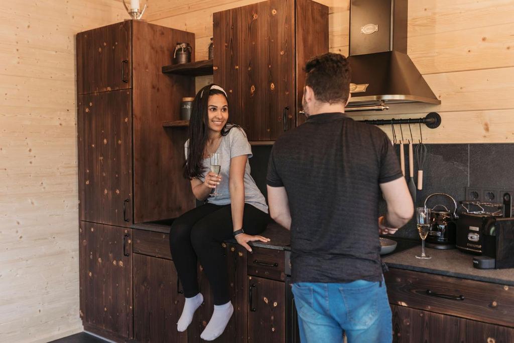 Kuchyň nebo kuchyňský kout v ubytování Romantikchalet