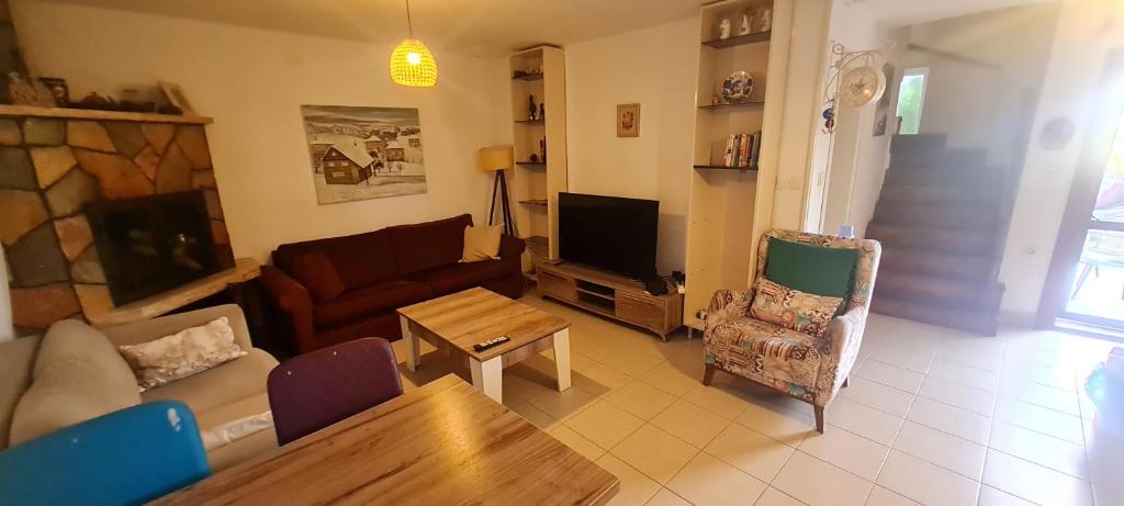 Posezení v ubytování Triblex Villa I Private Beach I Walking Distance to the Sea 300 meters
