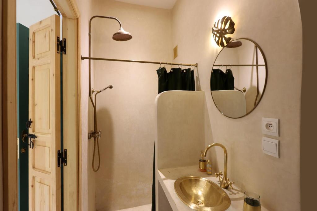 Kopalnica v nastanitvi Riad NaaNaa Bed & Breakfast