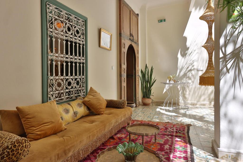 Predel za sedenje v nastanitvi Riad NaaNaa Bed & Breakfast