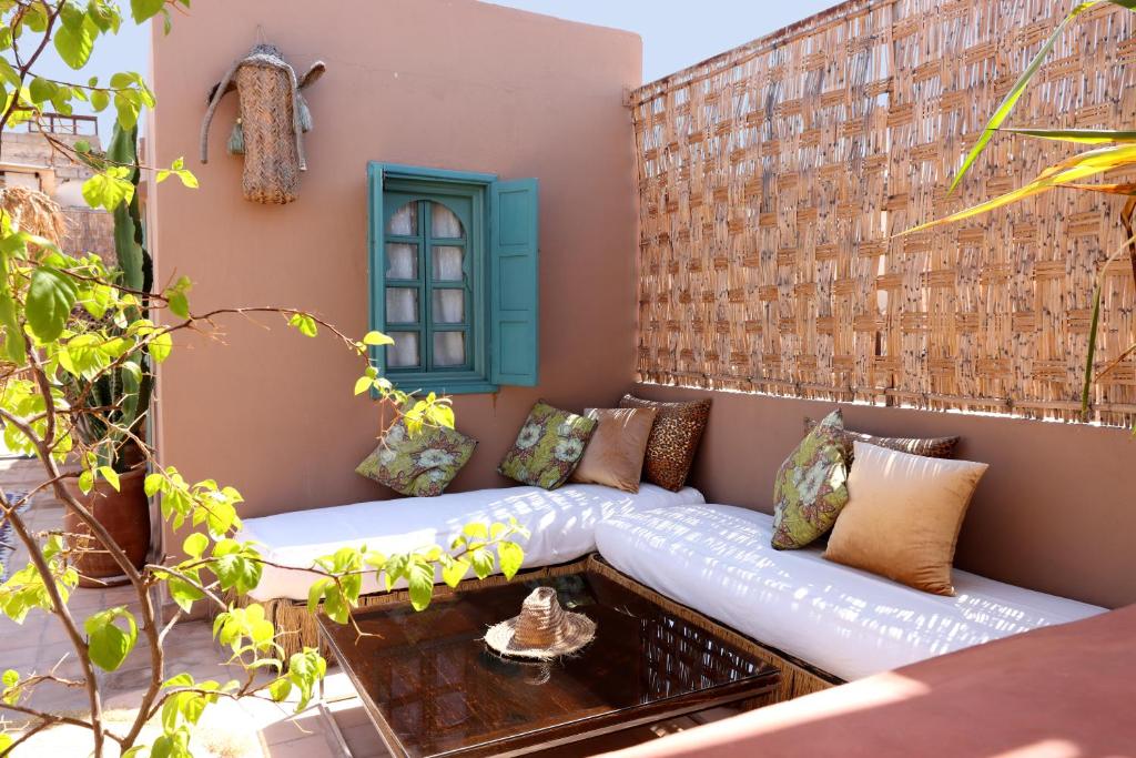 Predel za sedenje v nastanitvi Riad NaaNaa Bed & Breakfast