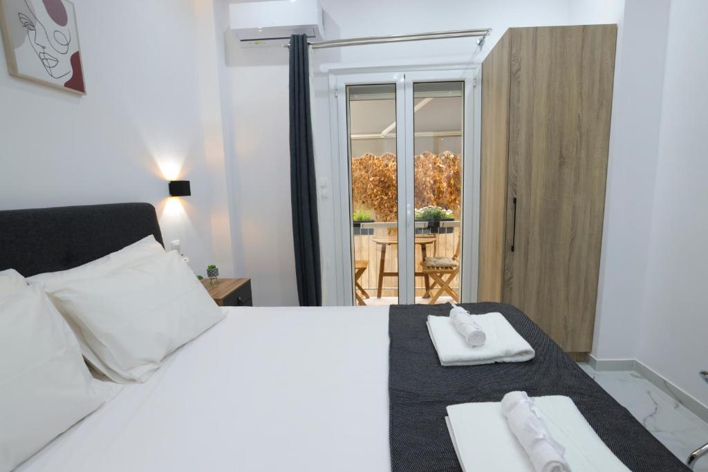 Postel nebo postele na pokoji v ubytování Apollo 2 bd Jacuzzi Suite