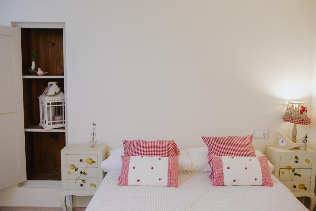 Postel nebo postele na pokoji v ubytování Casa Rural Valle de Tena