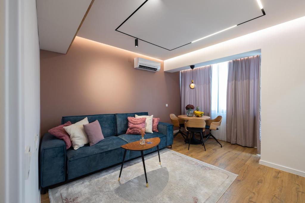 OPAL Beachfront Apartment, Varna City (updated prices 2024)