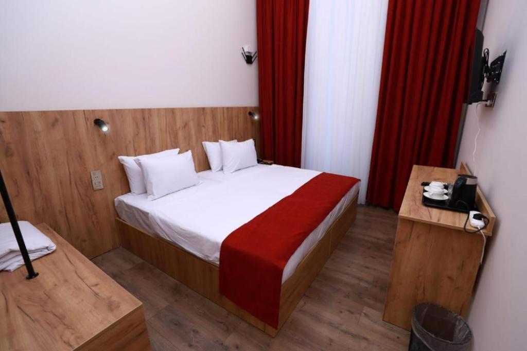 London Hotel and Guest House - Deluxe Double O Twin Room Con Vista A La Ciudad