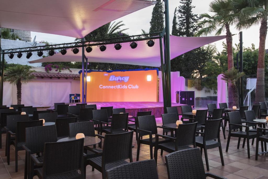 Restaurace v ubytování Occidental Ibiza