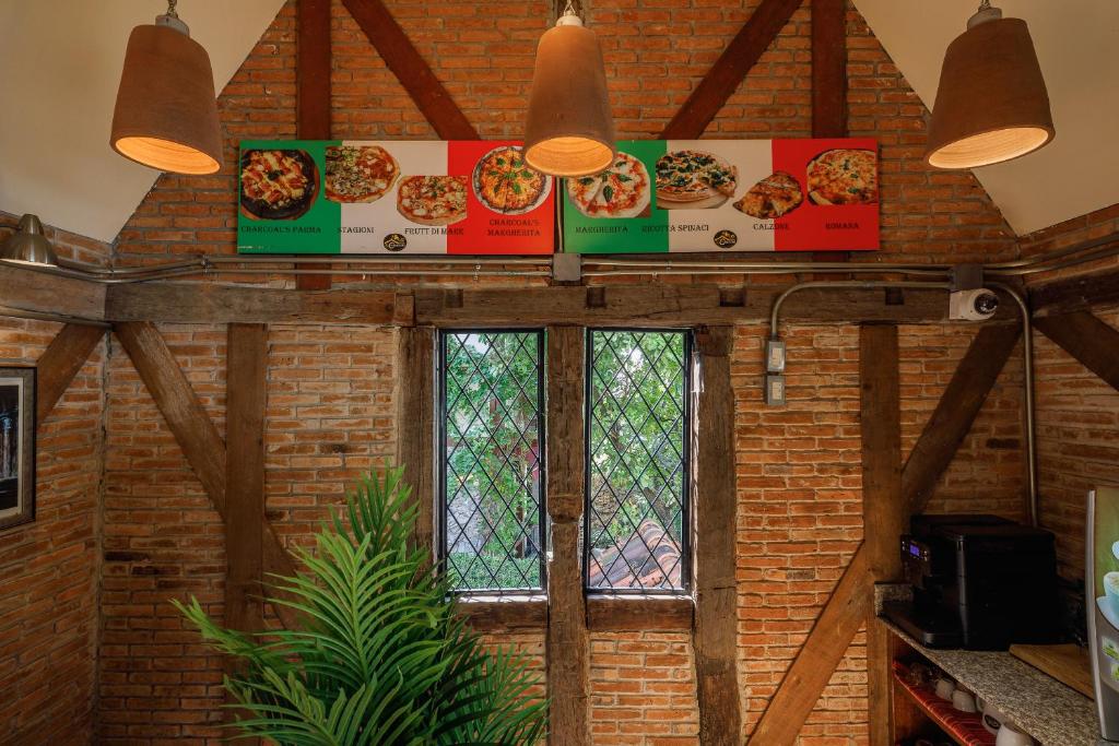 Le Charcoa Hotel - Resim 41