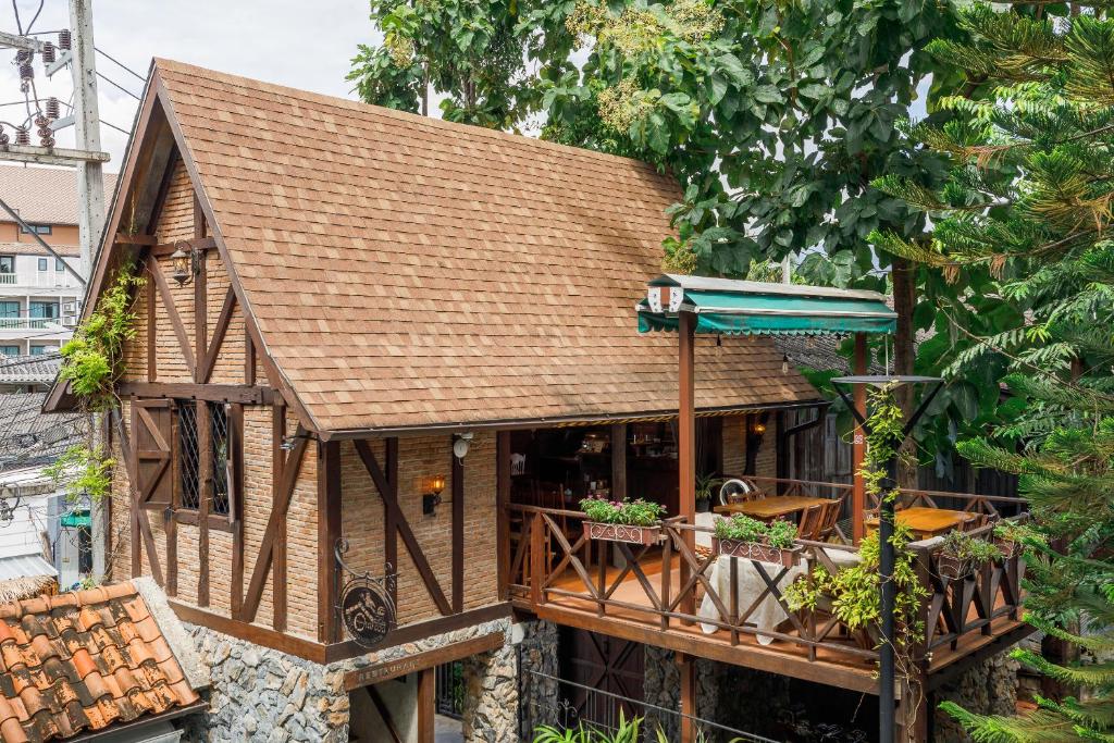 Le Charcoa Hotel - Resim 27