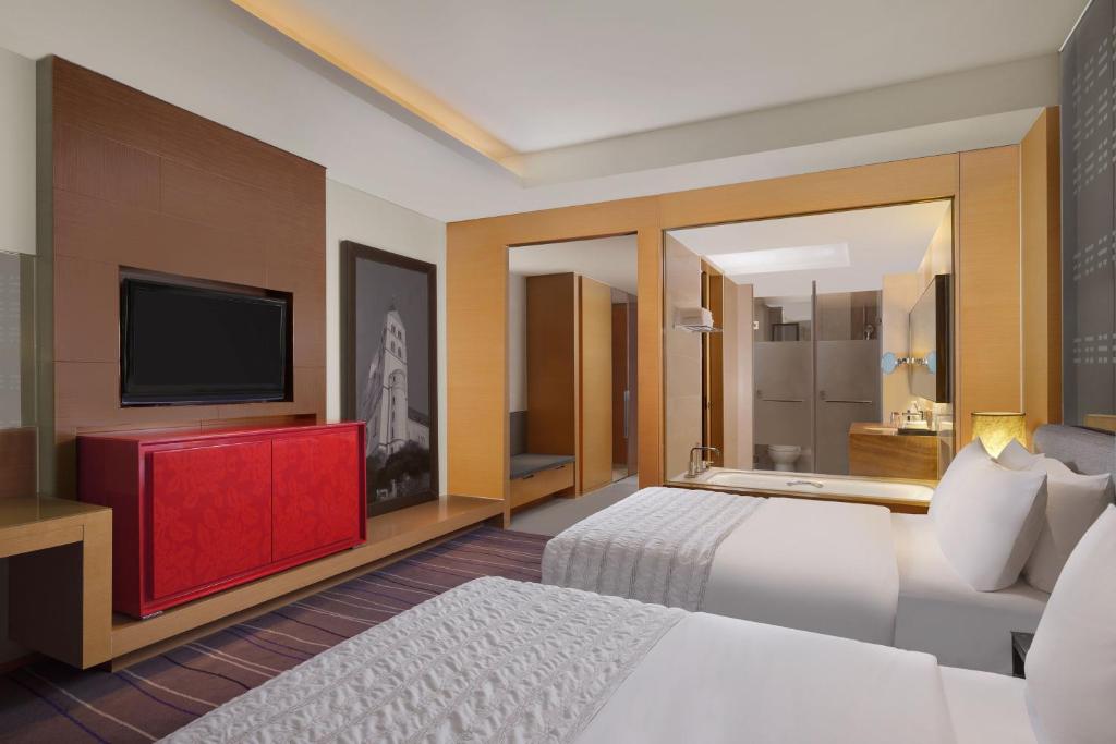 Le Méridien Qingdao - Club Twin Room With City View And Lounge Access