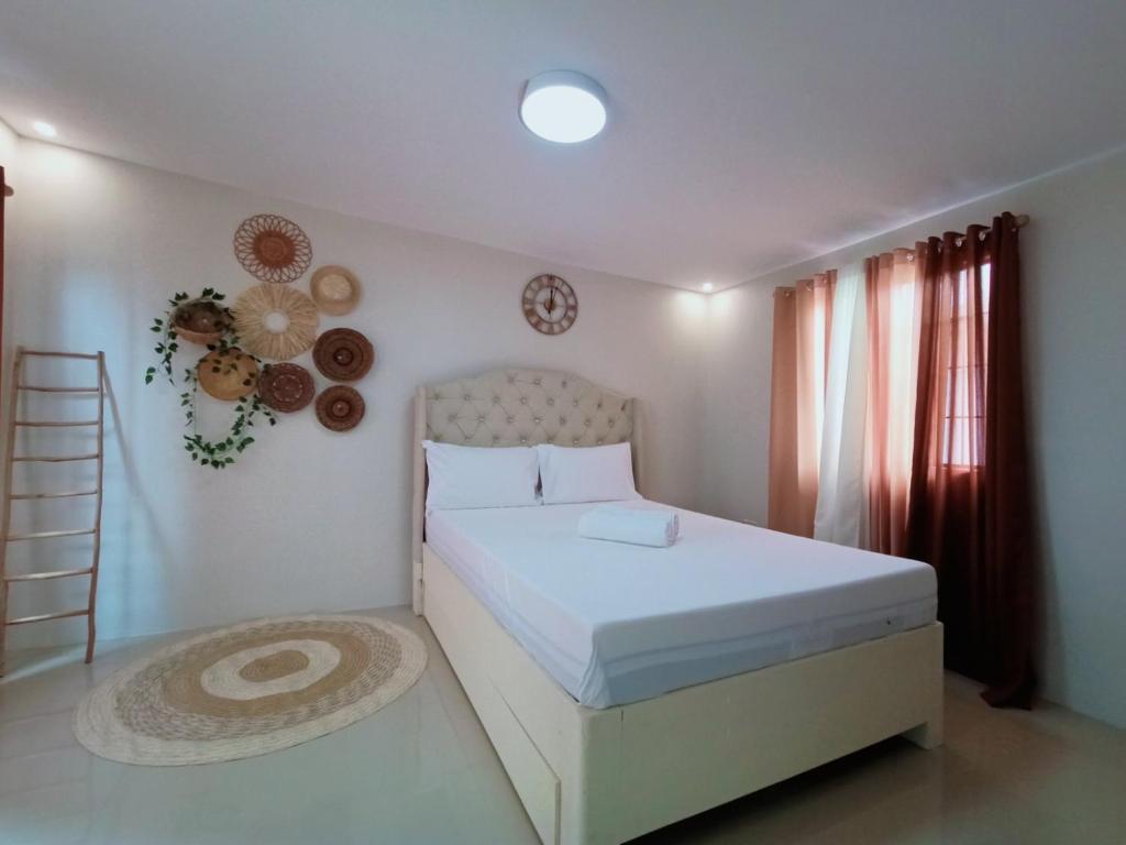 6 - Affordable 2-Storey House in Cabanatuan City - Apartamento De Un Dormitorio